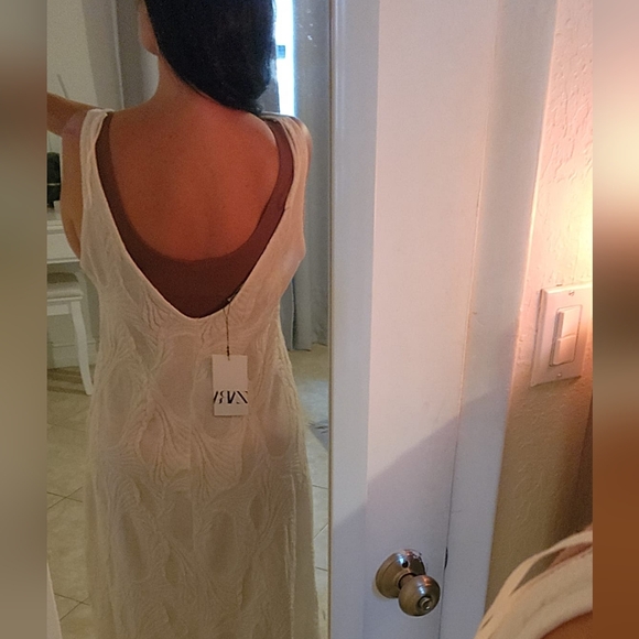 Zara Dress - Picture 6 of 12